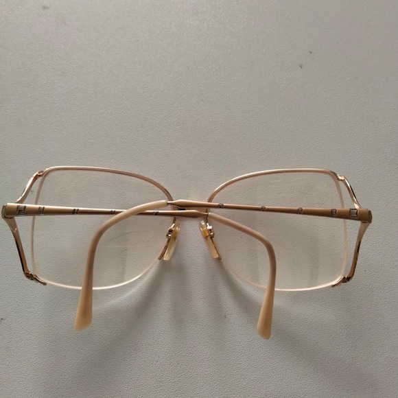 Gucci Vintage Gold 135 Eyeglasses Frames Eyewear - Picture 11 of 11
